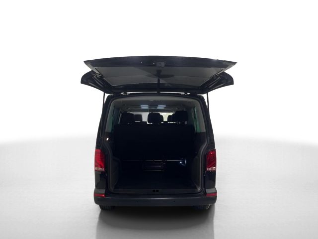 VOLKSWAGEN Caravelle usata, con Volante multifunzione