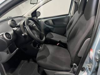 TOYOTA Aygo usata, con Chiusura centralizzata