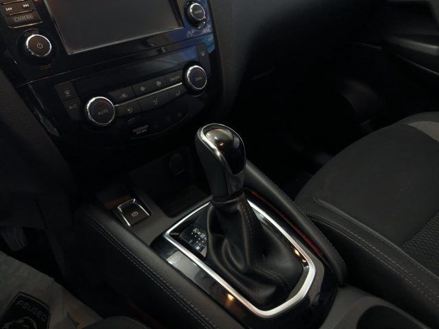NISSAN Qashqai usata, con Bracciolo