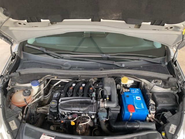 PEUGEOT 208 usata, con Fendinebbia