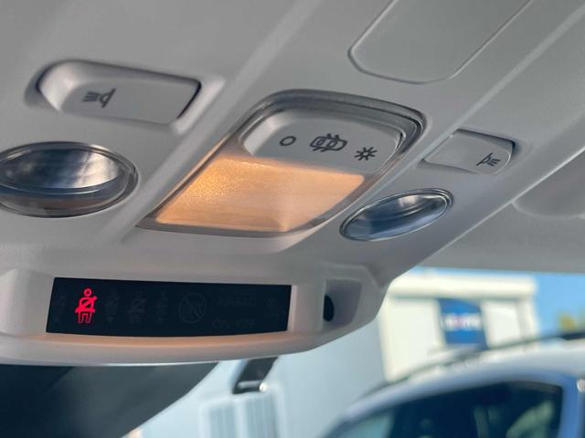 OPEL Corsa usata, con Servosterzo