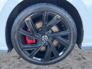 VOLKSWAGEN Golf usata, con Boardcomputer