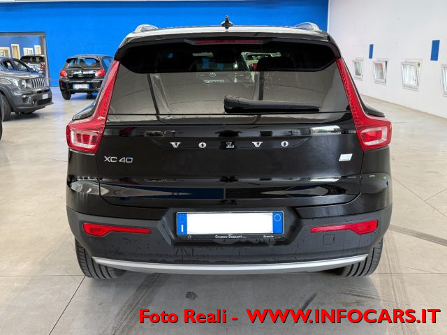 VOLVO XC40 usata, con Autoradio digitale