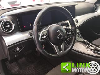 MERCEDES-BENZ E 220 usata, con Controllo trazione