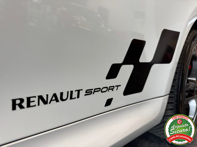 RENAULT Clio usata, con Sedile posteriore sdoppiato