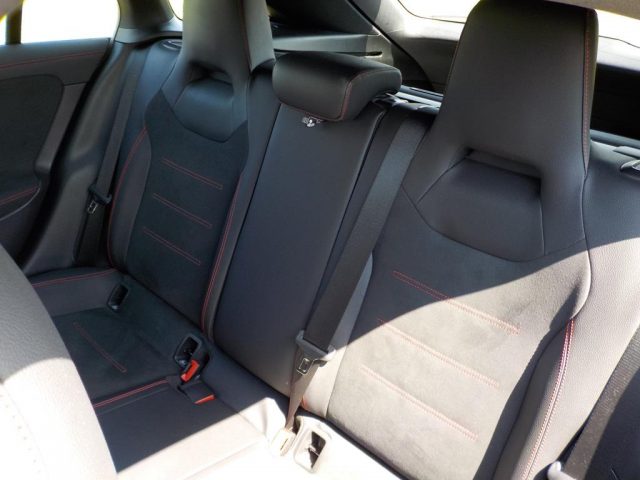 MERCEDES-BENZ CLA 200 usata, con Controllo vocale
