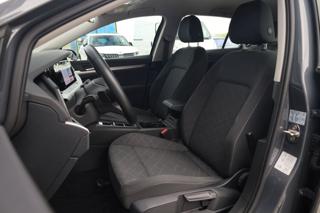 VOLKSWAGEN Golf usata, con Autoradio