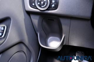 FORD Tourneo Custom usata, con Autoradio digitale