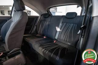 OPEL Corsa usata, con ESP