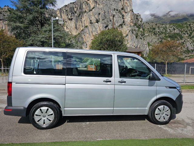 VOLKSWAGEN Transporter usata, con Autoradio