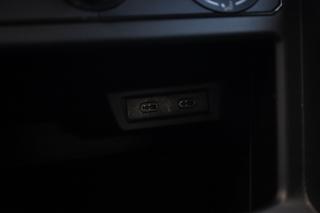 VOLKSWAGEN Taigo usata, con Luci diurne LED