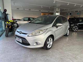 FORD Fiesta usata, con Alzacristalli elettrici