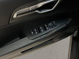 KIA Sportage usata, con Sensori di parcheggio posteriori