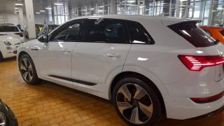 AUDI e-tron usata, con Autoradio