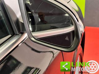 MERCEDES-BENZ GLA 200 usata, con Luci diurne