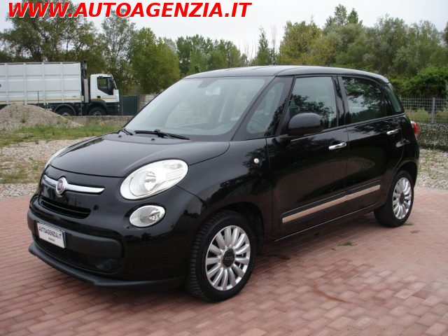 FIAT 500L usata 0