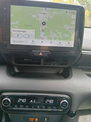 TOYOTA Yaris usata, con Cruise Control