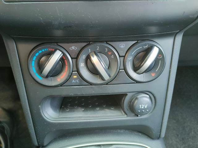 NISSAN Qashqai usata, con Boardcomputer
