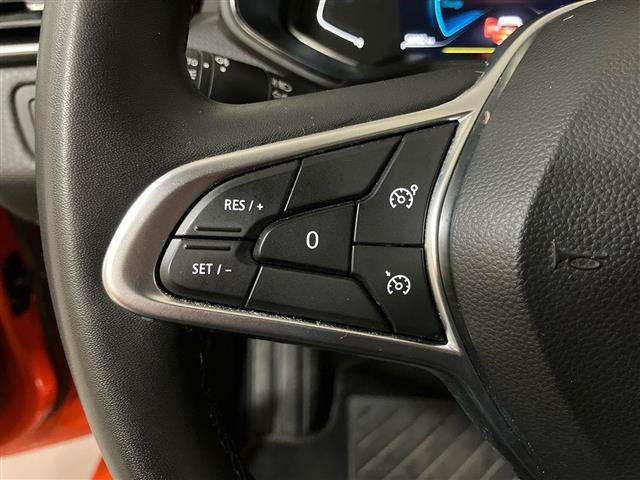 RENAULT Clio usata 16