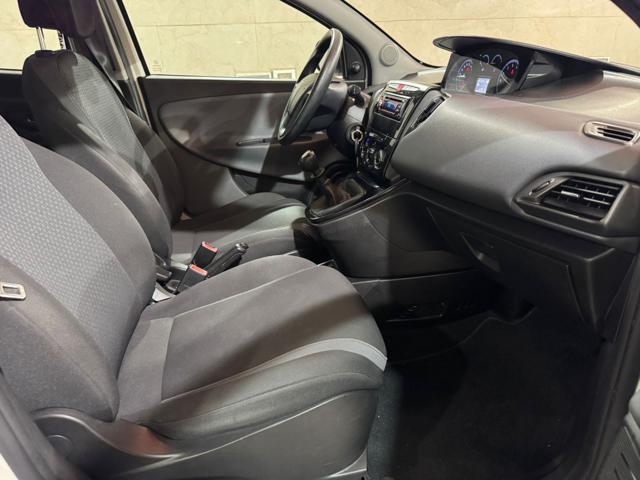 LANCIA Ypsilon usata 14