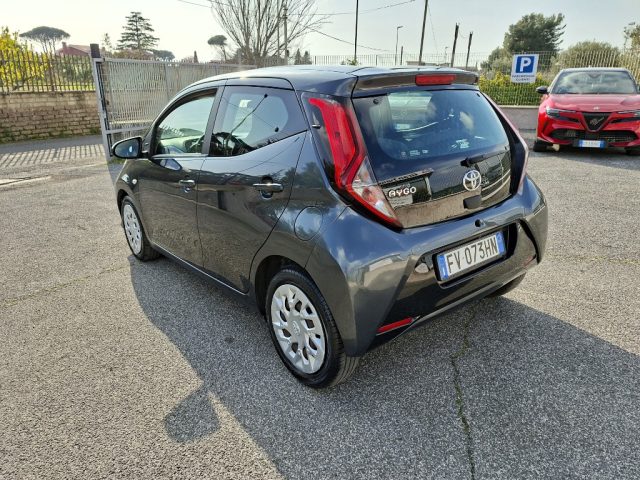 TOYOTA Aygo usata 3