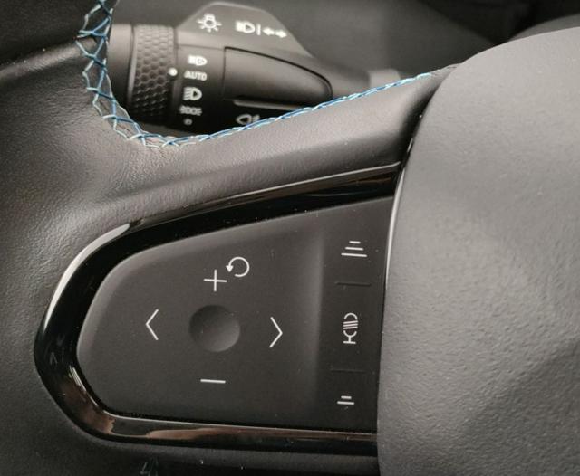 LYNK & CO 01 usata, con Sedili riscaldati