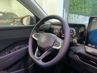 VOLKSWAGEN T-Roc usata, con ESP
