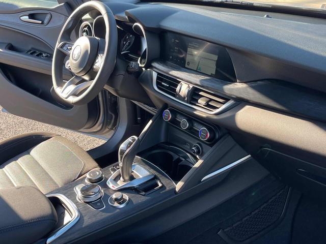 ALFA ROMEO Stelvio usata 24
