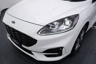 FORD Kuga usata, con Fari LED