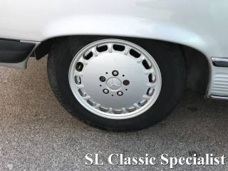 MERCEDES-BENZ SL 560 usata 68