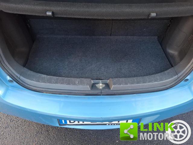 OPEL Agila usata, con Fendinebbia