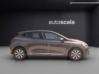 RENAULT Clio usata, con Boardcomputer