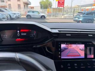 PEUGEOT 308 usata, con Sedile posteriore sdoppiato