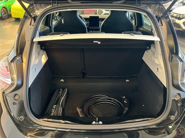 RENAULT ZOE usata 12