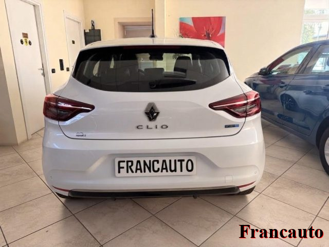 RENAULT Clio usata, con Airbag