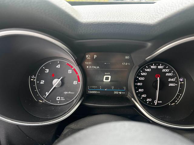 ALFA ROMEO Stelvio usata, con Cerchi in lega