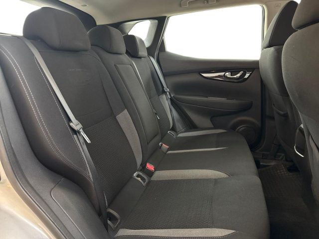 NISSAN Qashqai usata, con Fendinebbia