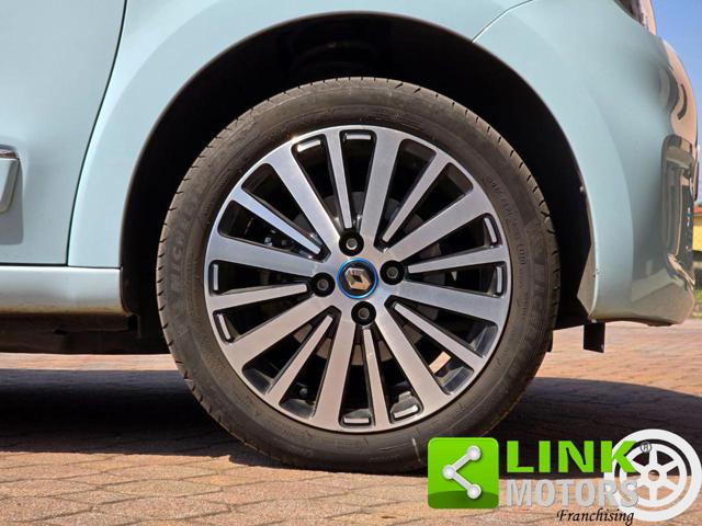 RENAULT Twingo Electric usata, con Specchietti laterali elettrici