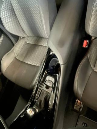 TOYOTA C-HR usata, con Touch screen