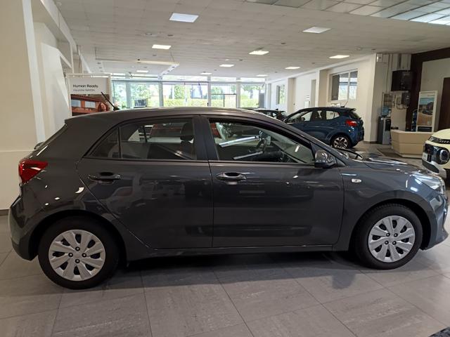 KIA Rio usata, con Autoradio