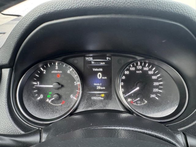 NISSAN Qashqai usata, con Cruise Control