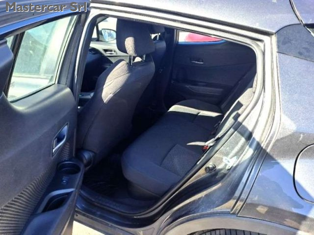 TOYOTA C-HR usata, con Boardcomputer