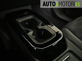 VOLKSWAGEN ID.4 usata, con USB