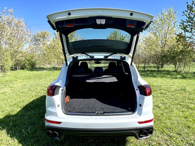 PORSCHE Cayenne usata, con Trazione integrale