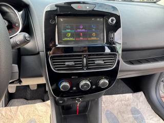 RENAULT Clio usata, con Controllo trazione