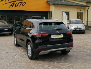 MERCEDES-BENZ GLA 180 usata, con Airbag laterali