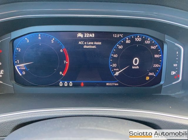 VOLKSWAGEN T-Roc usata, con ESP