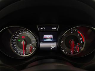 MERCEDES-BENZ GLA 220 usata, con Controllo trazione
