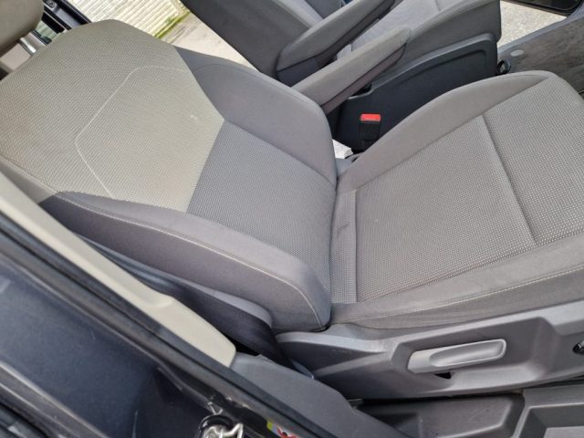 VOLKSWAGEN Multivan usata, con Cruise Control