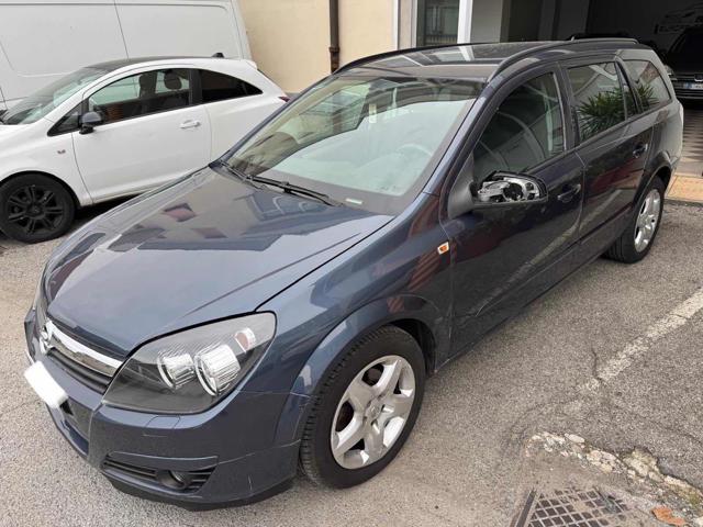 OPEL Astra usata, con Airbag laterali